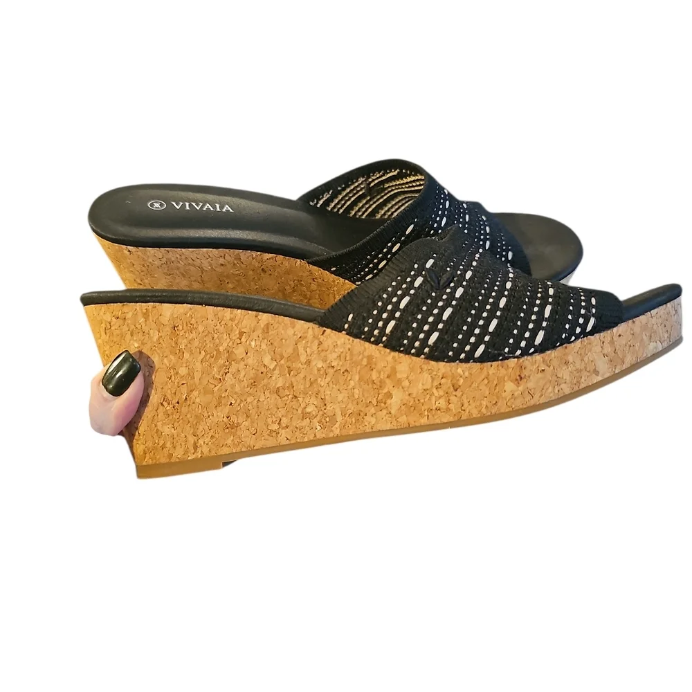 Vivaia walk effortlessly